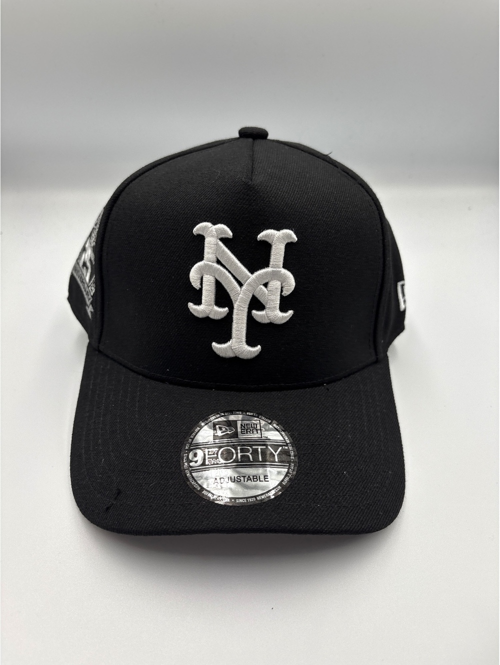 New Era 9FORTY Adjustable New York Mets Black Baseball Cap